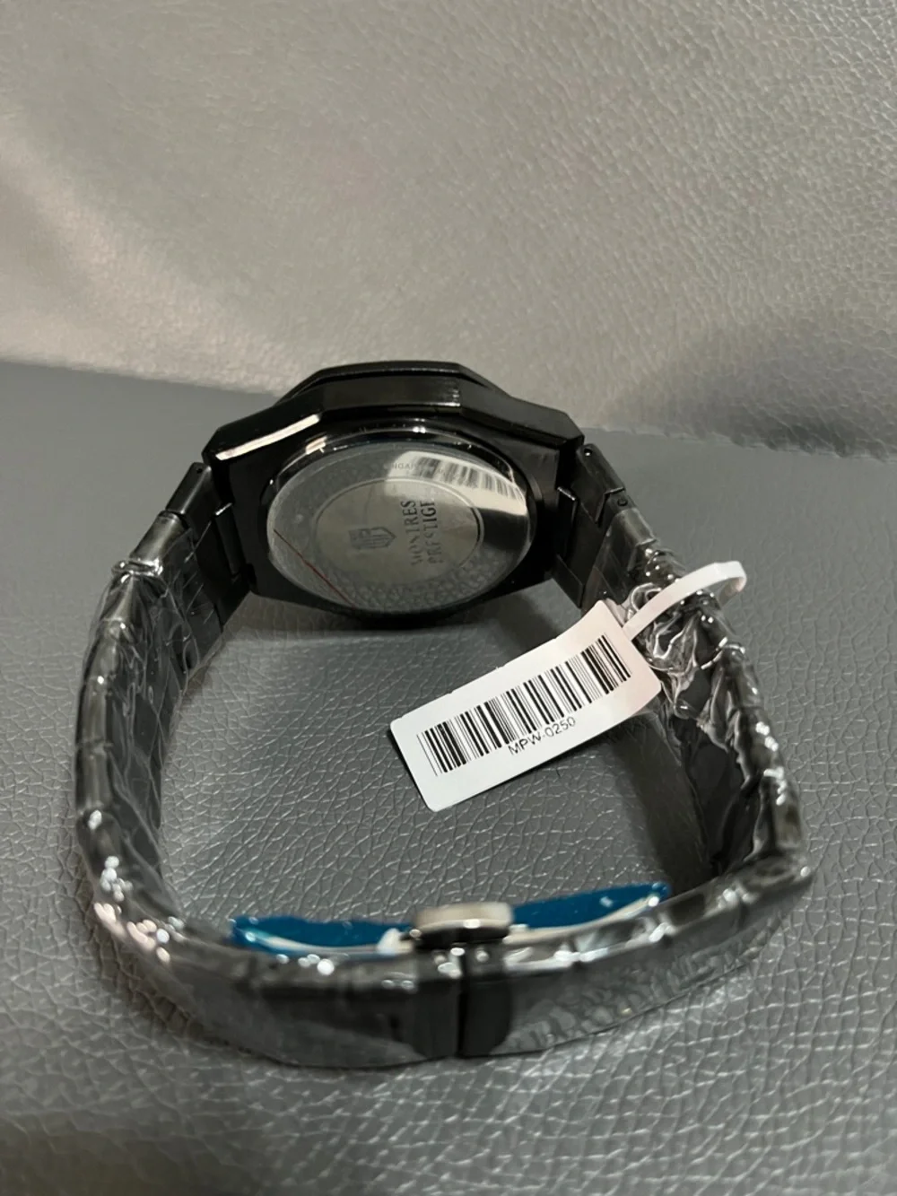 Montres Prestige sleek all